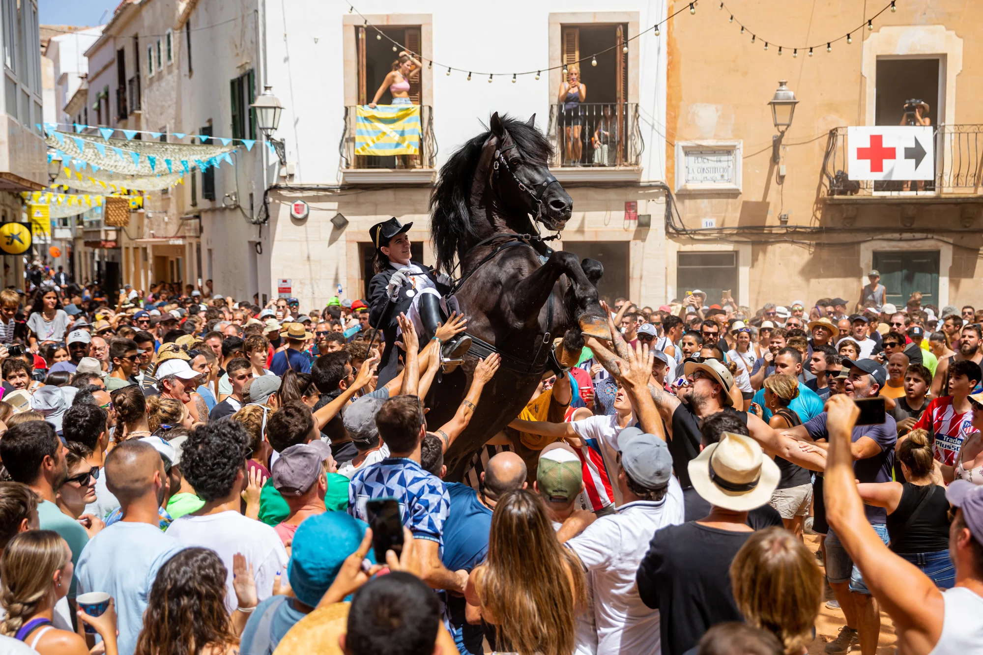 Tradición, vida y futuro en el corazón de Menorca · fotografía de Manolo Barro
